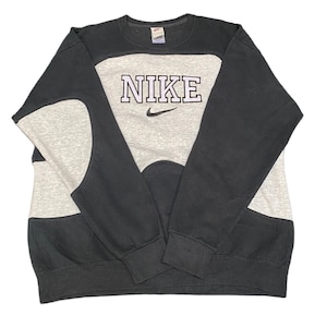 Nike Reworked Sweatshirt Herren L Schwarz Grau Besticktes Spellout Logo Vintage Y2K Bild 1