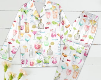 Cocktail Print Pajamas, Margarita Trendy Pajamas for Her, Summer PJs, Alcohol Gift, Girls Weekend Outfit, Friend Gift