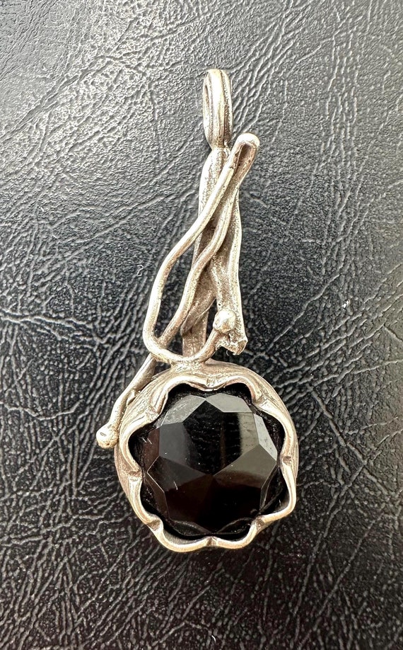 Handcrafted Silver Pendant with Black Onyx Gemston