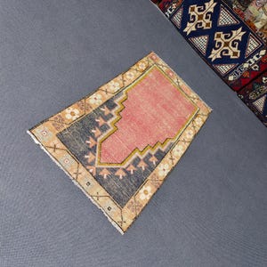 2x4 Doormat Rugs, Antique Small Carpet, Turkish Vintage Rug, Handwoven Rug, Entryway Carpet, Bathroom Rug, Oushak Small Rug,(2.1x3.8 Ft)