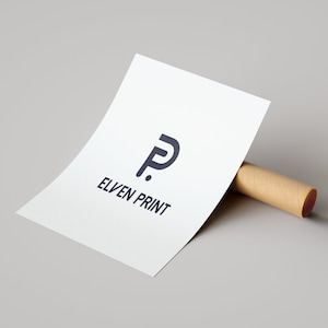 K&ouml;nnte beinhalten: Ein wei&szlig;es Blatt Papier mit einem schwarz-wei&szlig;en Logo, auf dem "Elven Print" steht und ein stilisierter Buchstabe "P" in der Mitte.