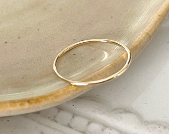 14k Gold Midi Ring, Ultra Thin Gold Ring, Thin Wedding Band, Dainty Wedding Band, Thin Stacking Rings, Minimal Ring, Skinny Gold Ring