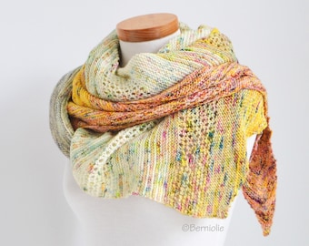 Knitted shawl, kite shaped shawl, knit scarf, wrap, merino wool wrap, gradient  yellow/green/orange, READY TO SHIP, Z1108