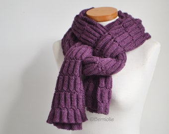 Knitted shawl, rectangle, purple, READY TO SHIP, X953