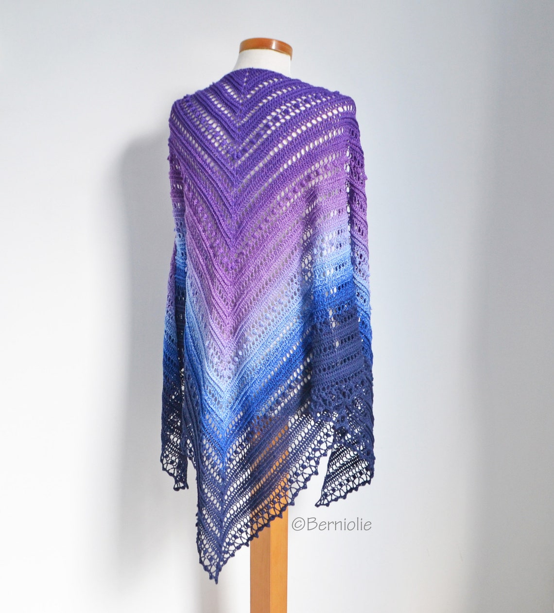 Lace Crochet Shawl, Triangular, Gradient Wrap, Crochet Scarf, READY TO ...