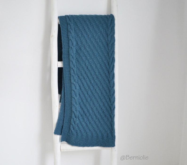 Knitted blanket home decor throw W870 blue