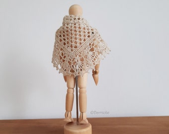 Crochet doll shawl, 1:12 scale, Cotton lace shawl, beige, READY TO SHIP, triangle miniature shawl, lace doll shawl, D4