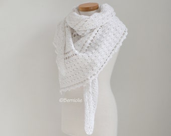 Crochet shawl, triangle, white, lace scarf, white wrap, scarf, READY TO SHIP, Z1077