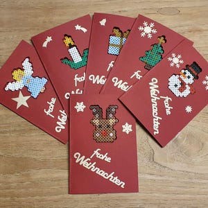 DiY Weihnachtskarten - Sechs Bügelperlenkarten rot/gold incl. Steckplatte und Briefkuverts