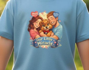 Unser kleines Wunderkind T-Shirt | Familienportrait, Eltern mit Baby, Herz Banner