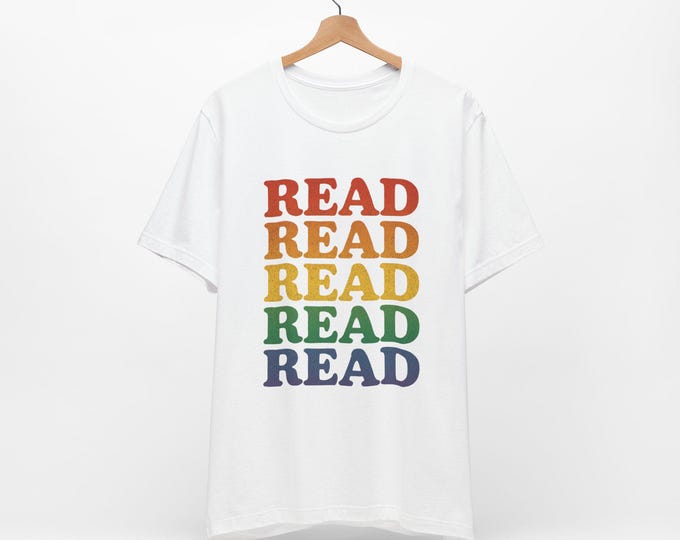 Rainbow 'Read' T-Shirt: Book Lover Unisex Tee