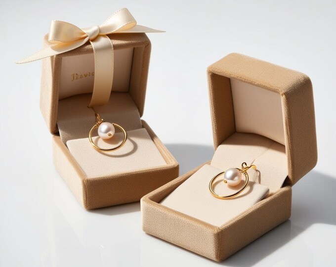 18K Gold Pearl Drop Earrings: Natural Freshwater Dangle