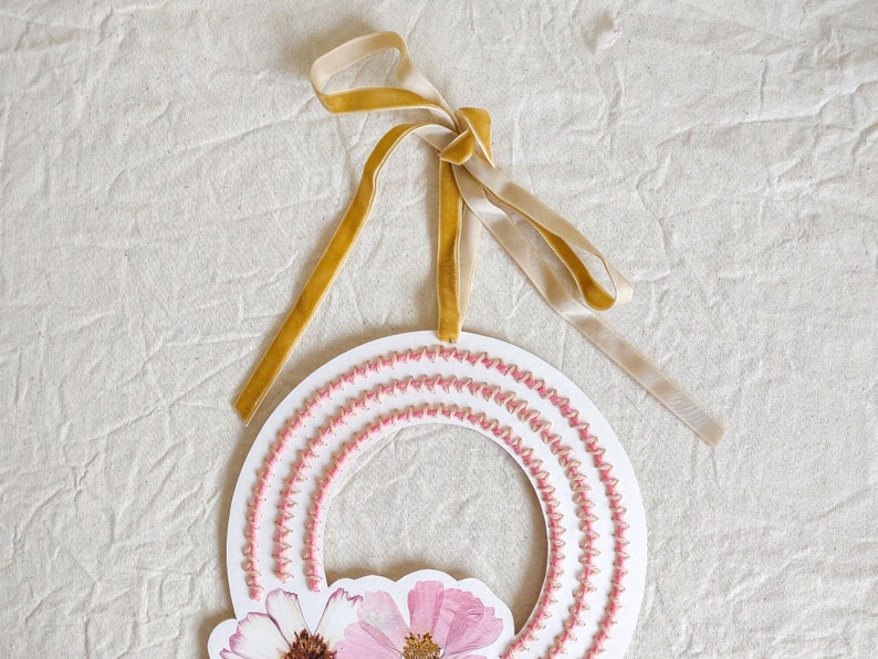 Pressed Flower Wreath Embroidery Kit image 4