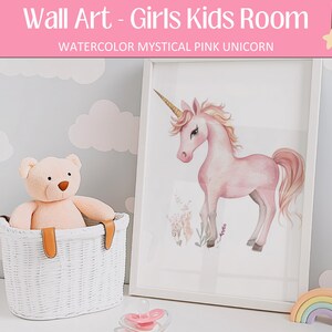 Roze eenhoorn kwekerij print – sprookjesachtige babykamerkunst, mystieke wanddecoratie, prinses kinderposter, magisch fantasiedier, direct downloaden