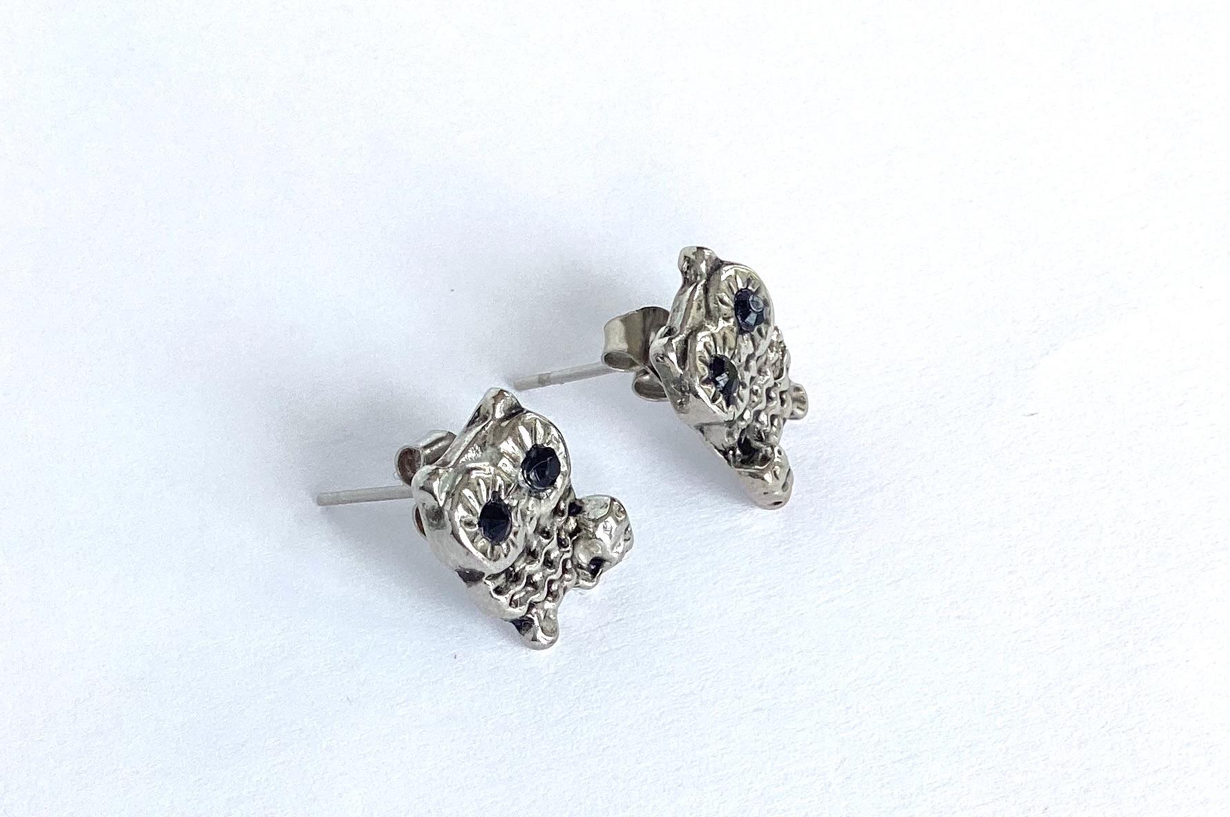 Owl earrings- vintage stud earrings, silvertone with black rhinestone eyes