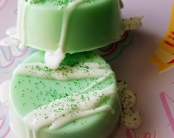 Luck Of The Irish Goats Milk Soap St Patricks Day Green Soap Dessert Irish Cream Pistachio Pudding Scented Soap Gift by Bubblesupbybethieb