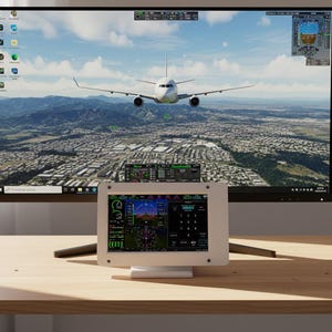 Puede incluir: Una taza de cerámica blanca con un asa negra y el texto "But First, Coffee" en negrita negra. La taza se encuentra sobre un fondo neutro, resaltando su diseño sencillo.