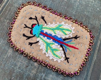 Embroidered Fly Brooch: Fiber Art Pin with Seed Beads