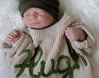 Suéter de punto personalizado para bebé, suéter con nombre personalizado para bebé, suéter para bebé con nombre, conjunto para el primer cumpleaños, suéter bordado con el número uno.