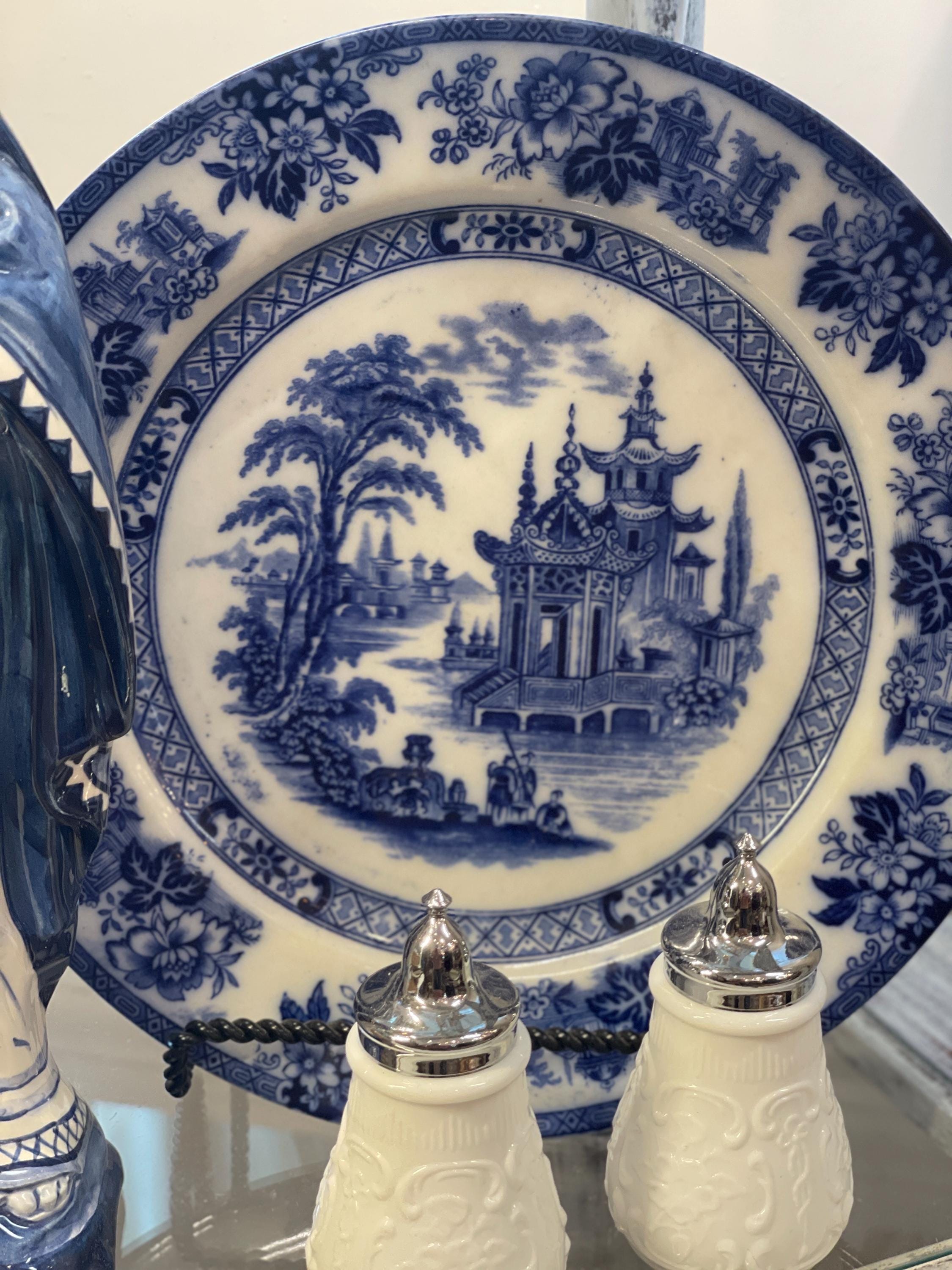  BURSLEM アンティーク食器 Royal Doulton Burslem Vintage Blue Floral Biscuit Jar with Silver