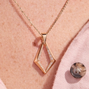 14K Gold Geometric Diamond Necklace | Lab-Grown Modern Pendant