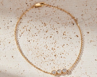 14k Gold Lab Grown Diamond Bracelet: Minimalist Bezel Set Bracelet