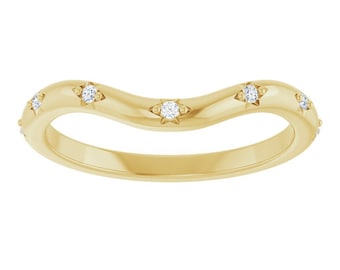 14K Yellow Gold .05 CTW Lab-Grown Diamond Contour Band