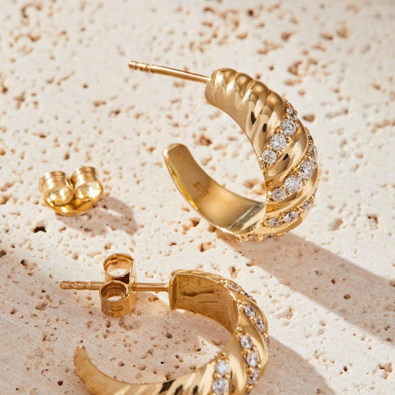 Orecchini A Cerchio Huggie In Oro 14k: Goccia Di Diamanti - Foto 8