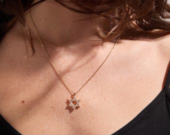 14Kゴールドのダビデの星ネックレス：ラボグロウンダイヤモンド