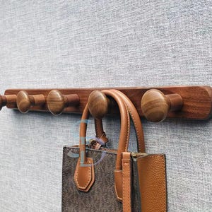 Solid Walnut Shaker Peg Rail Wooden Old Vintage Style Coat Peg Rack Handmade Country Cottage Wooden Quality British 3-8 Pegs