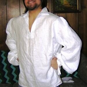 Large White Men's Renaissance Shirt - SCA, LARP