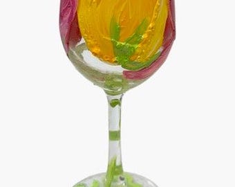 Tulip Wine Glass