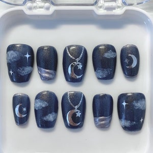 Moody moon press on nails / Clouds nails / Chromatic nails / Star nails / Nail art nails