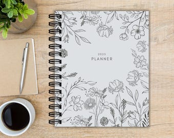 Personalized Planner 2025/Weekly Planner/December 2024-December 2025/Monthly Calendar/Meal Planning/Vintage Light Green