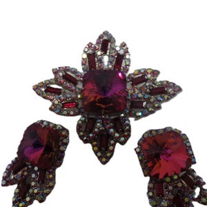 Juliana Vintage Magenta/Hot Pink Aurora Borealis Crystal Brooch Set