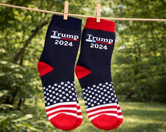 トランプの心地よいユニセックスドレスソックス、愛国的なトランプ支持者の青または赤のトップソックス