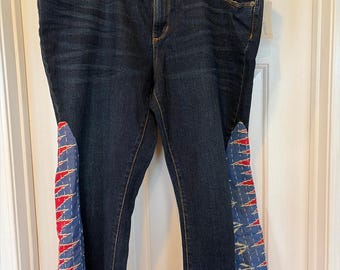 Jeans riciclati, modello boho svasato, capri cropped, in denim, taglia 16 16W