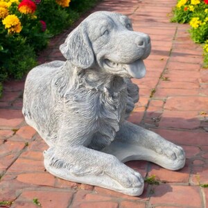 Golden retriever figurine, Large dog statue, Outdoor pet decor, Dog loss gift, Concrete golden retriever, Pet decoration, Massive retriever