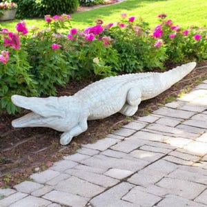 Realistic crocodile sculpture, Cement animal figurine, Outside ornament, Yard crocodile idea, Lawn animal art, Stone crocodile design