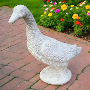 Yard goose sculpture, Concrete animal decor, Farm bird figurine, Large goose decoration, Gift for farmer, Garden statue, Farm art
