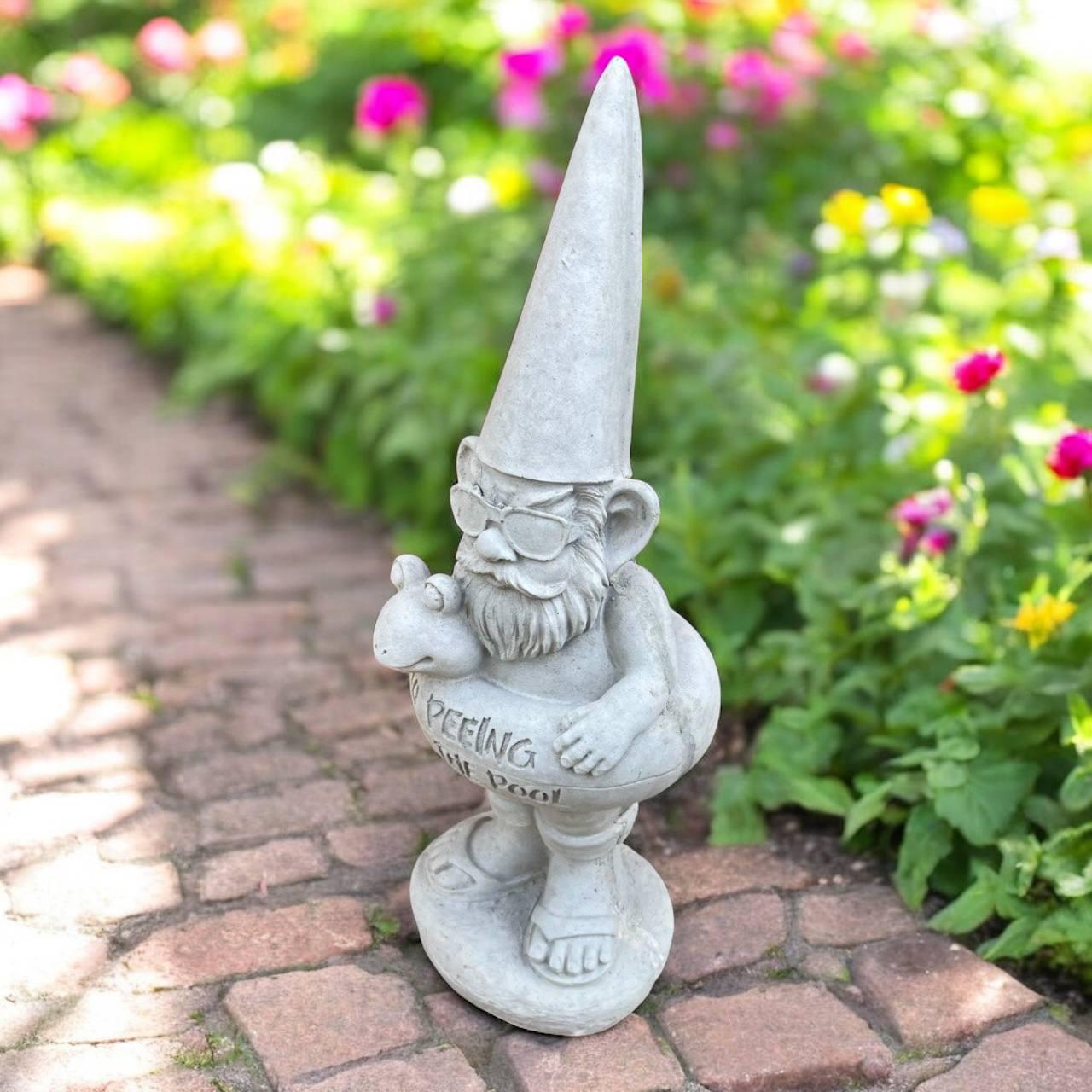 Stone gnome figurine, Standing gnome with circle, Fairy garden decor, Concrete dwarf sculpture, Landscape decoration, Gnome in glasses