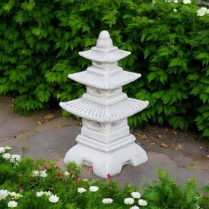 Garden pagoda sculpture, Stone oriental lantern figure, Japanese style ornament, Concrete pagoda one piece statue, Detailed Asian decoration