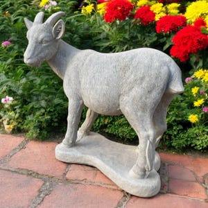 Garden goat figure, Animal yard art, Outside farm decoration, Cement goat statue, Beton animal ornament, Farm animal design, Lawn goat idea