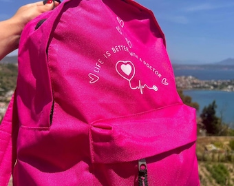 BACKPACK Life is better with a doctor - ambulatorio.creazioni