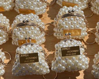 Llaveros personalizados con forma de bolsita de perlas, recuerdos de boda personalizados, regalos para despedidas de soltera