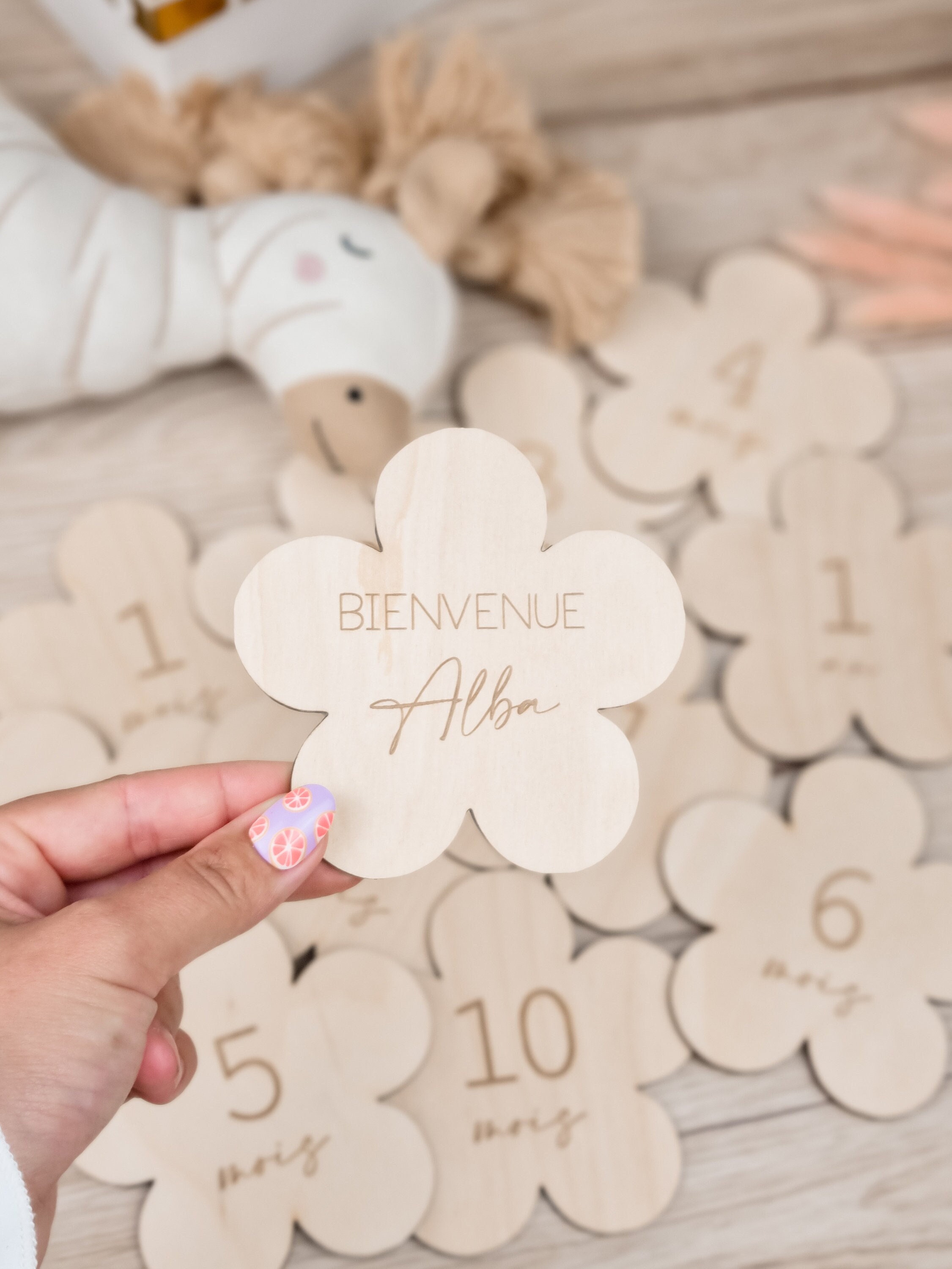 Set of personalized wooden flower milestone cards with birth names