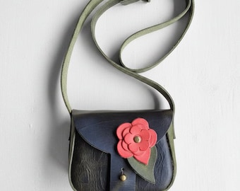 Warble Ragglebloom – Leather Crossbody Bag | Dinky Size, Cottagecore Style - No.5230