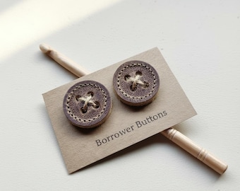 Large Handmade Leather Buttons – Knitting Buttons – Knitter Gift – Set of 2 - Oak brown