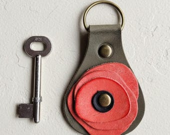 Flower Keyring, OOAK Leather Bag Charm, Handmade Key Fob, Rustic Cottagecore Gift - Poppy grey