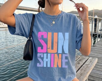Camiseta Sunshine para mujer, colores cómodos, regalo playero para ella, camiseta veraniega de moda, regalos playeros desgastados para mamás, regalo de cumpleaños para lago, piscina o río